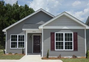 1976 Sapphire Rd - Photo 1 of 1