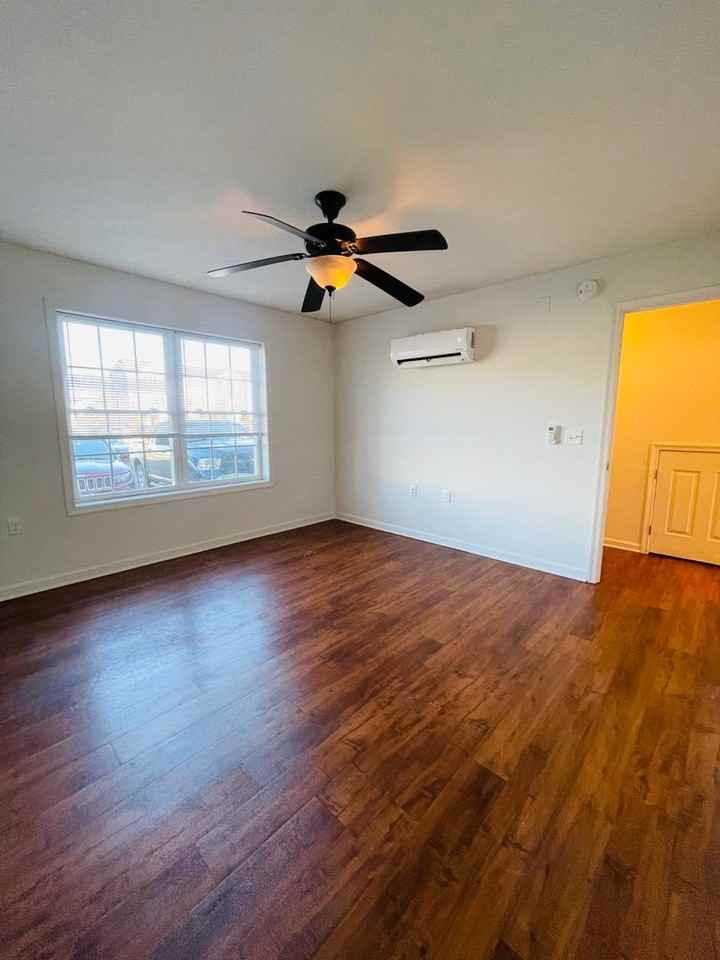 1400 Katie Grove Way #1 - Photo 6 of 9