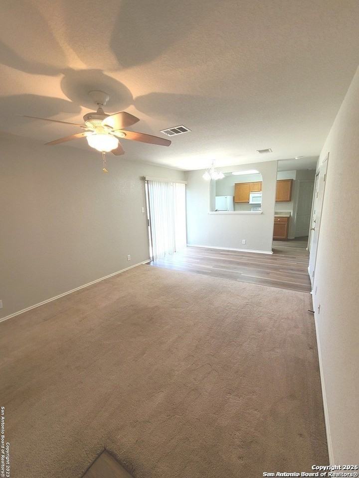 3333 Kinglet Ct - Photo 2 of 7