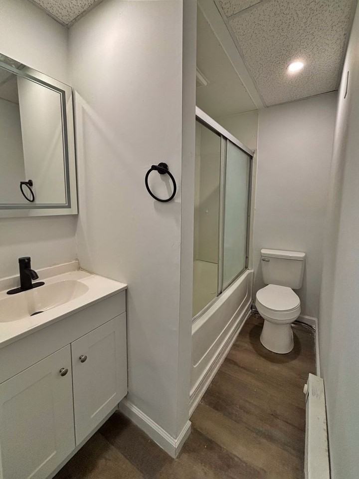 1002 S 6th St - Photo 4 of 13