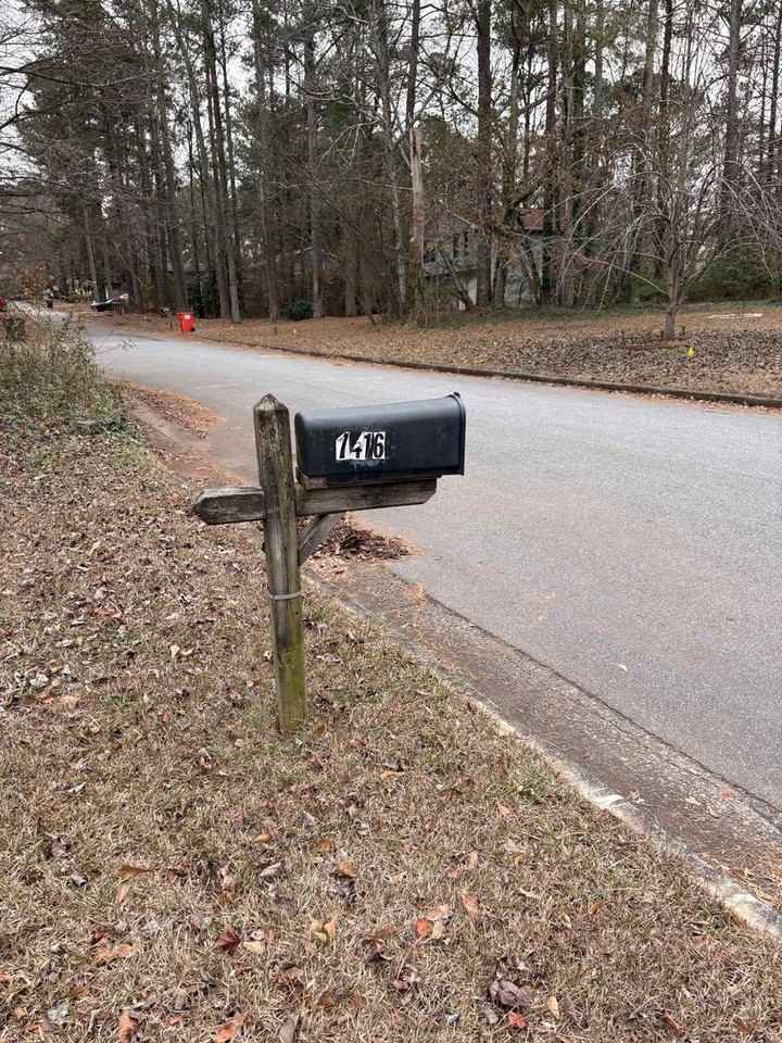 7416 Dartmouth Ct - Photo 2 of 9