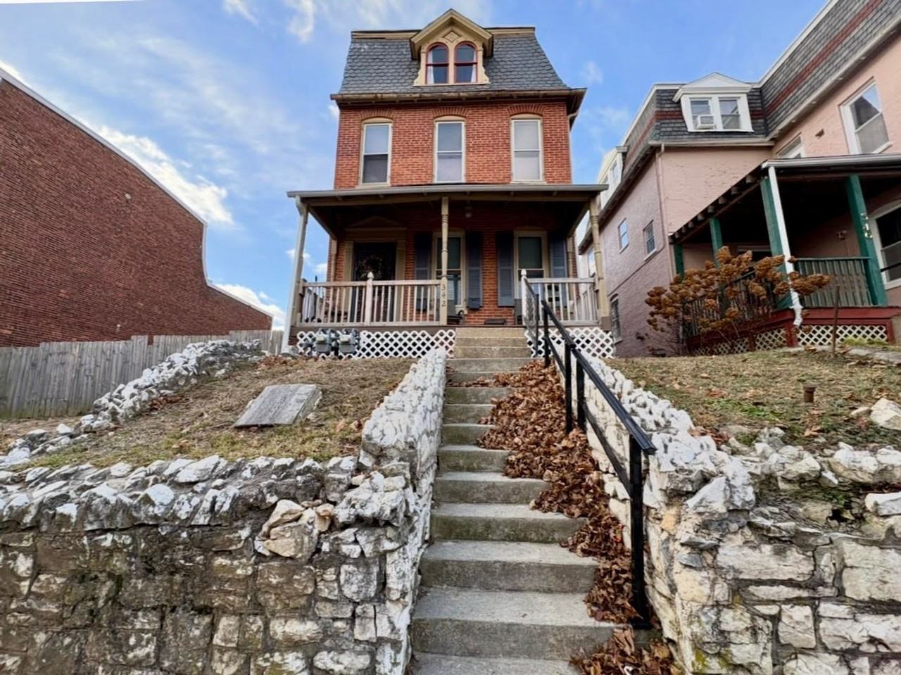 342 N Newberry St - Photo 6 of 28