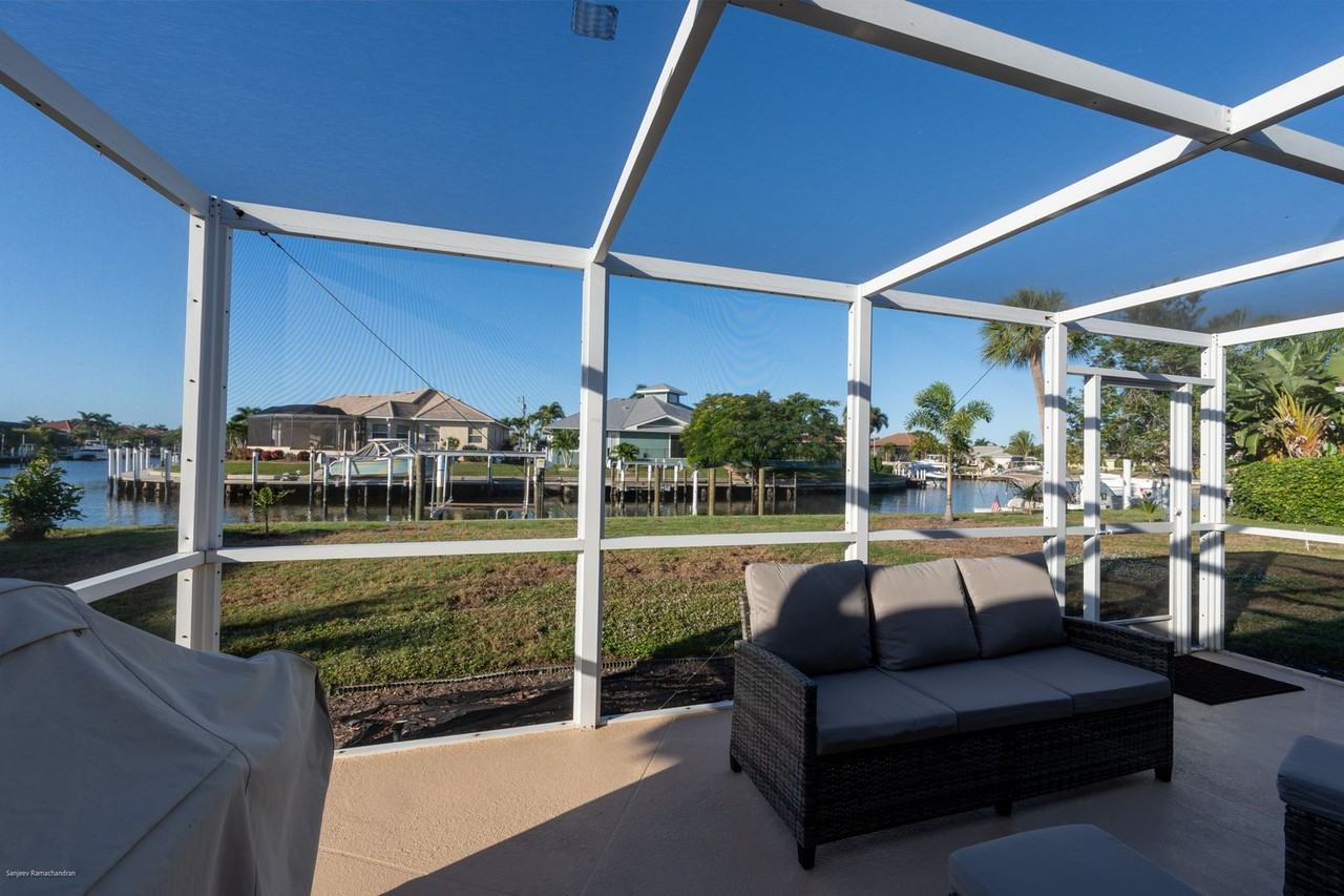 149 Crescent Dr - Photo 3 of 50