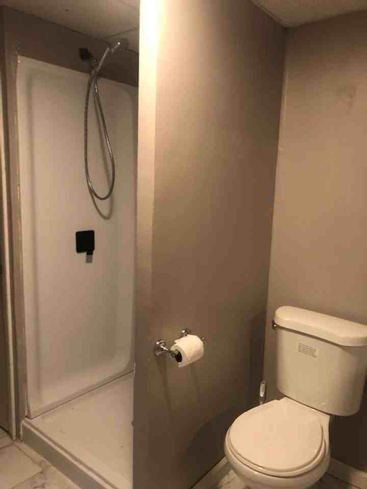 243 W High St - Photo 6 of 13