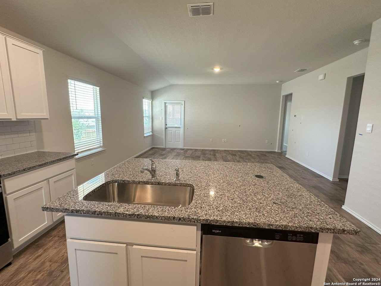 3640 Victory Copper - Photo 6 of 17