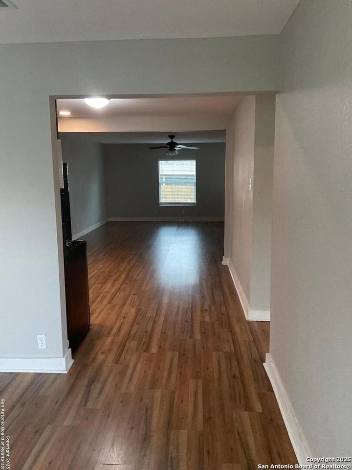 2703 Menchaca St Unit A #A - Photo 5 of 16