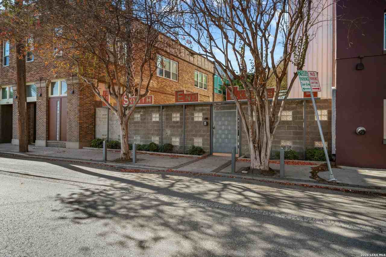 1339 S Flores St #204 - Photo 2 of 28