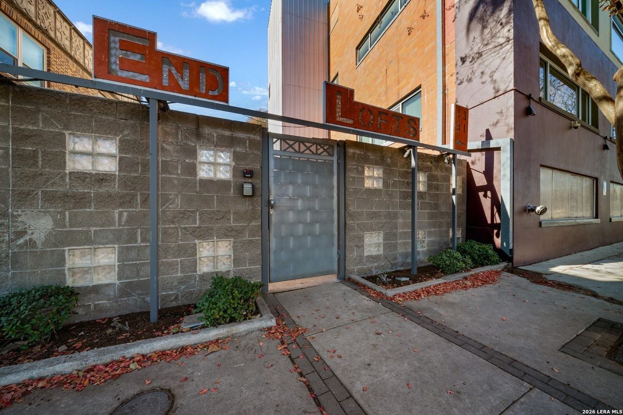 1339 S Flores St #204 - Photo 3 of 28