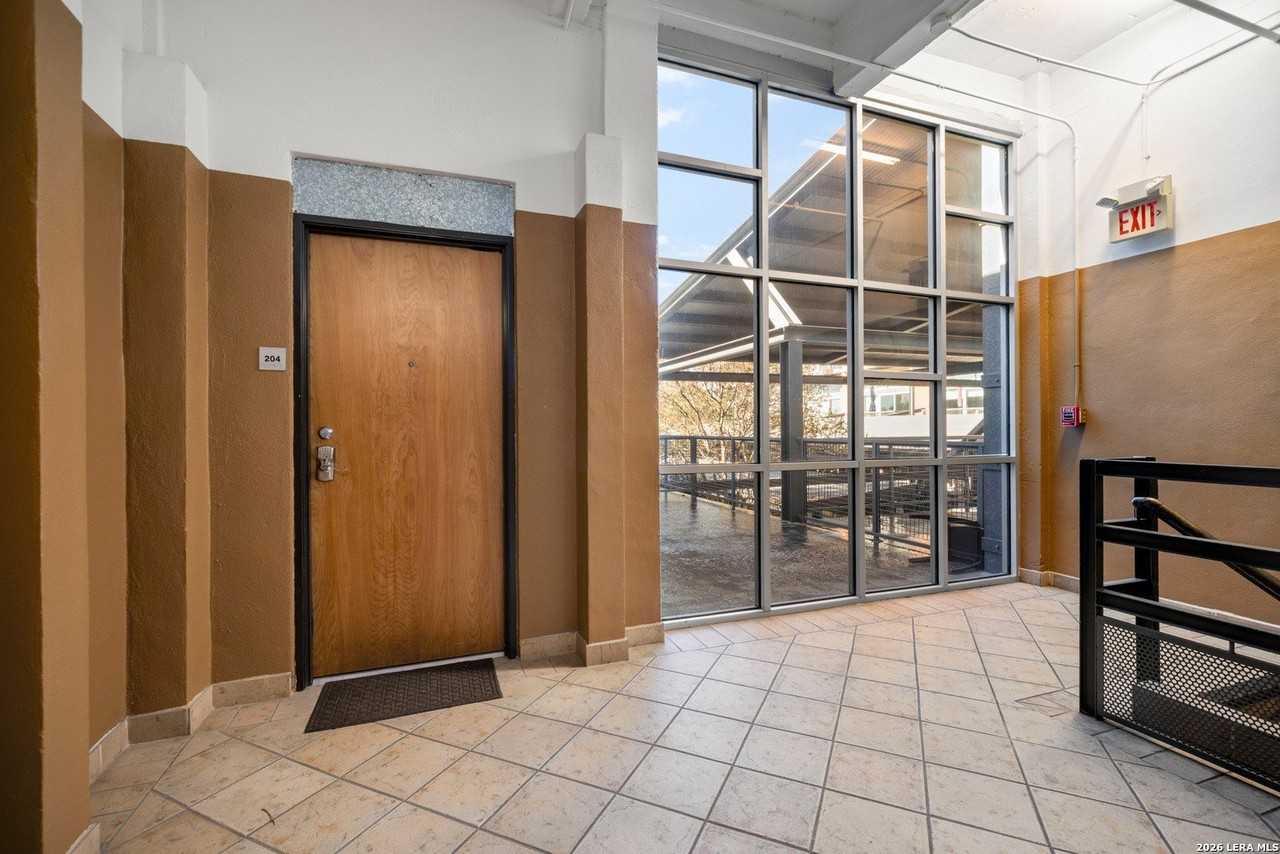 1339 S Flores St #204 - Photo 6 of 28