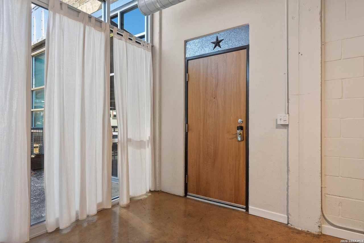 1339 S Flores St #204 - Photo 7 of 28