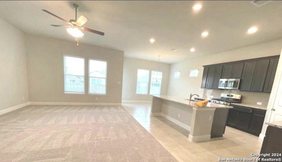 104 Cheslyn - Photo 2 of 21