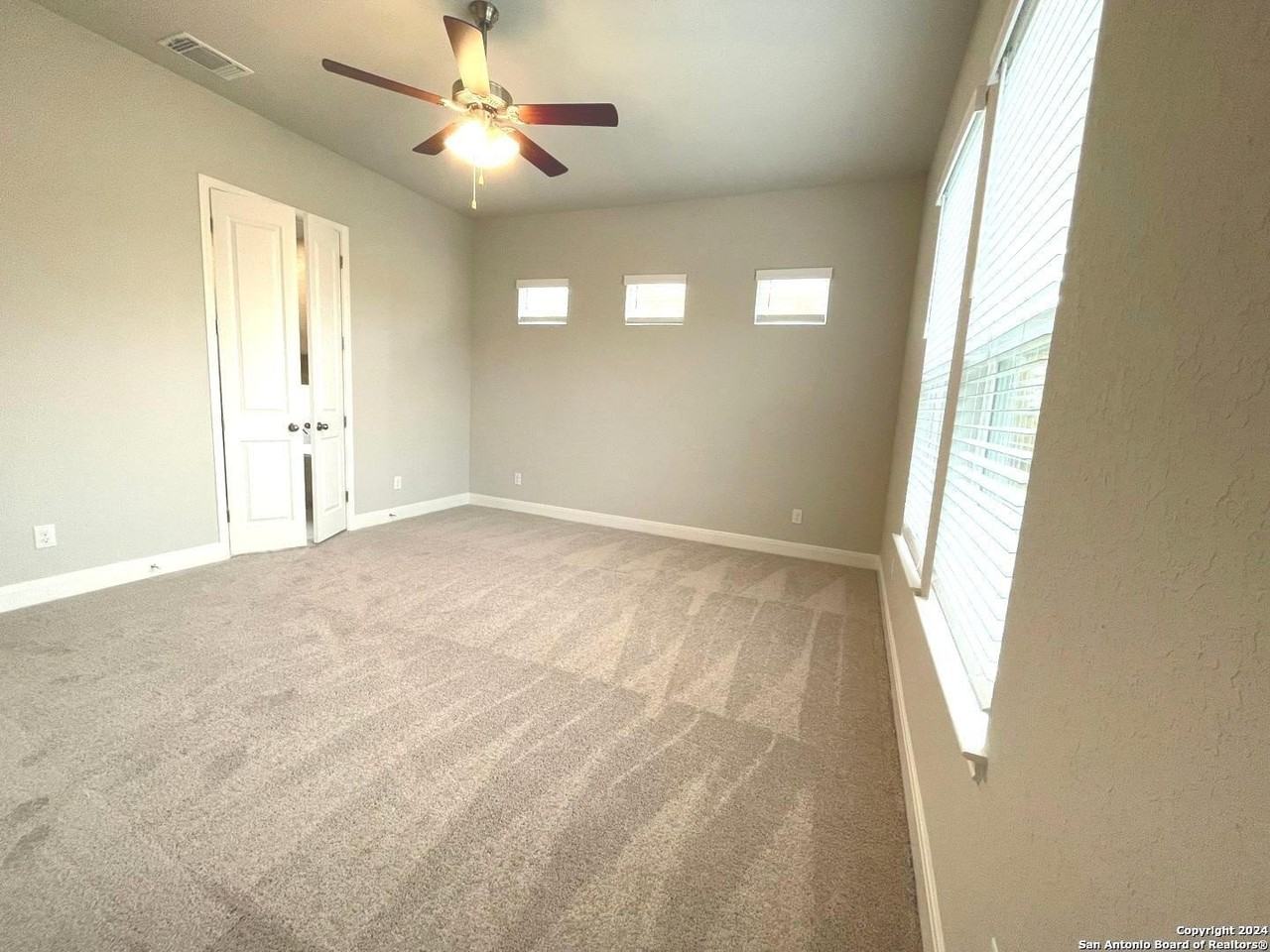 104 Cheslyn - Photo 6 of 21