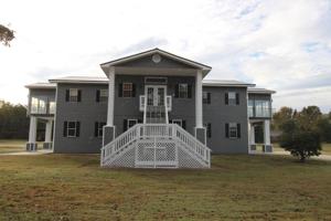 featured image of 900 Race Track Rd Ste B #B