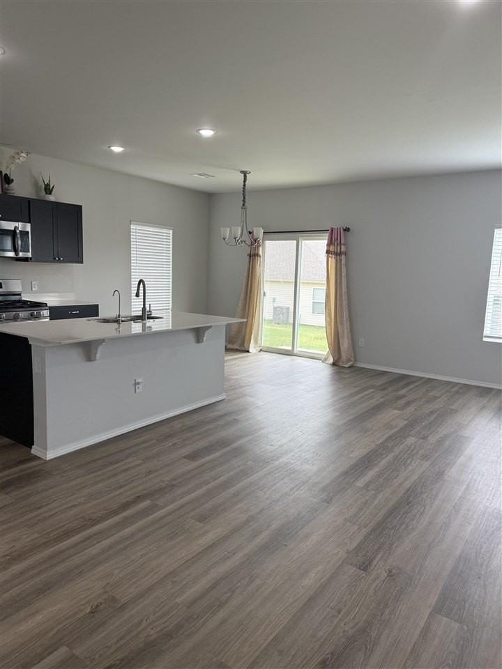 3111 Appaloosa St - Photo 2 of 29