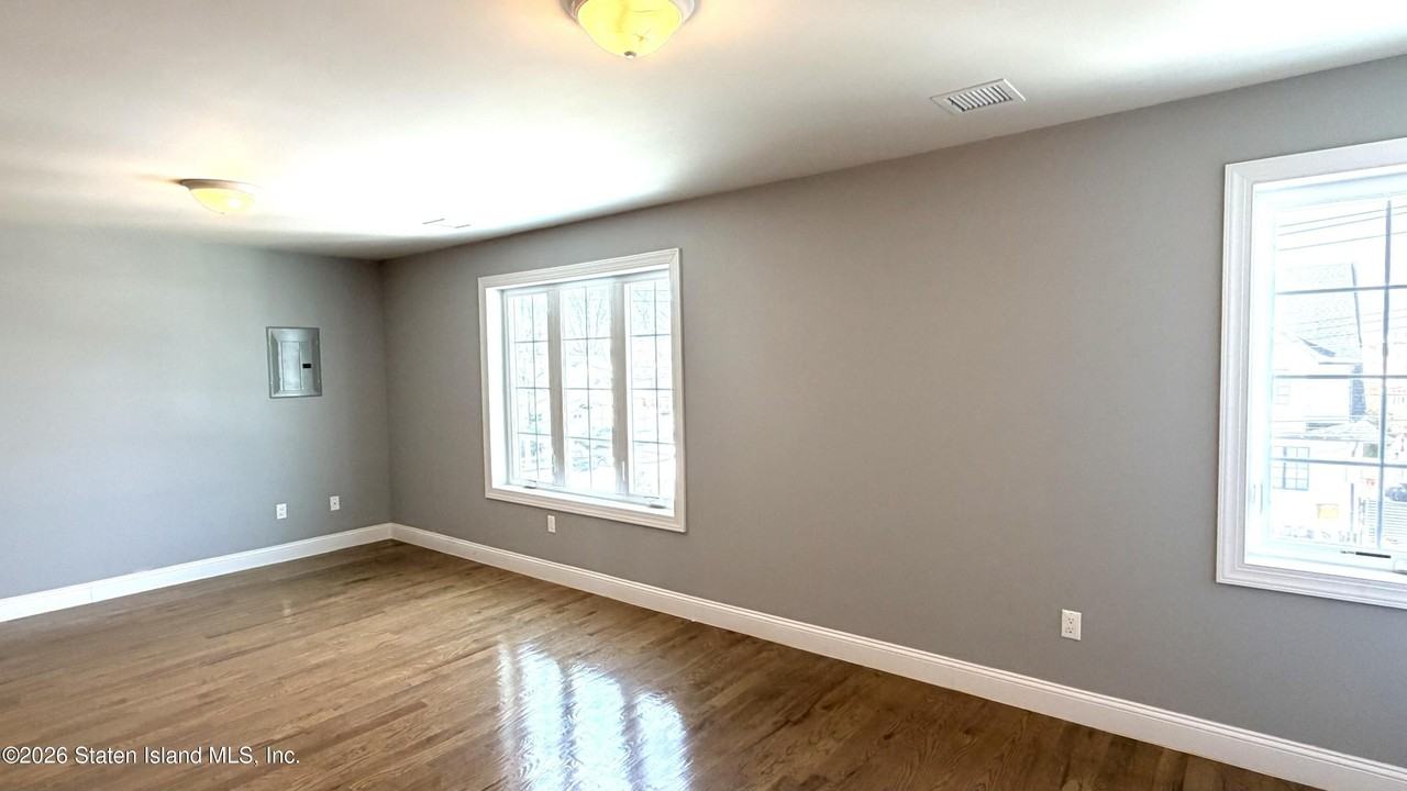 415 Willowbrook Rd #2 - Photo 2 of 14