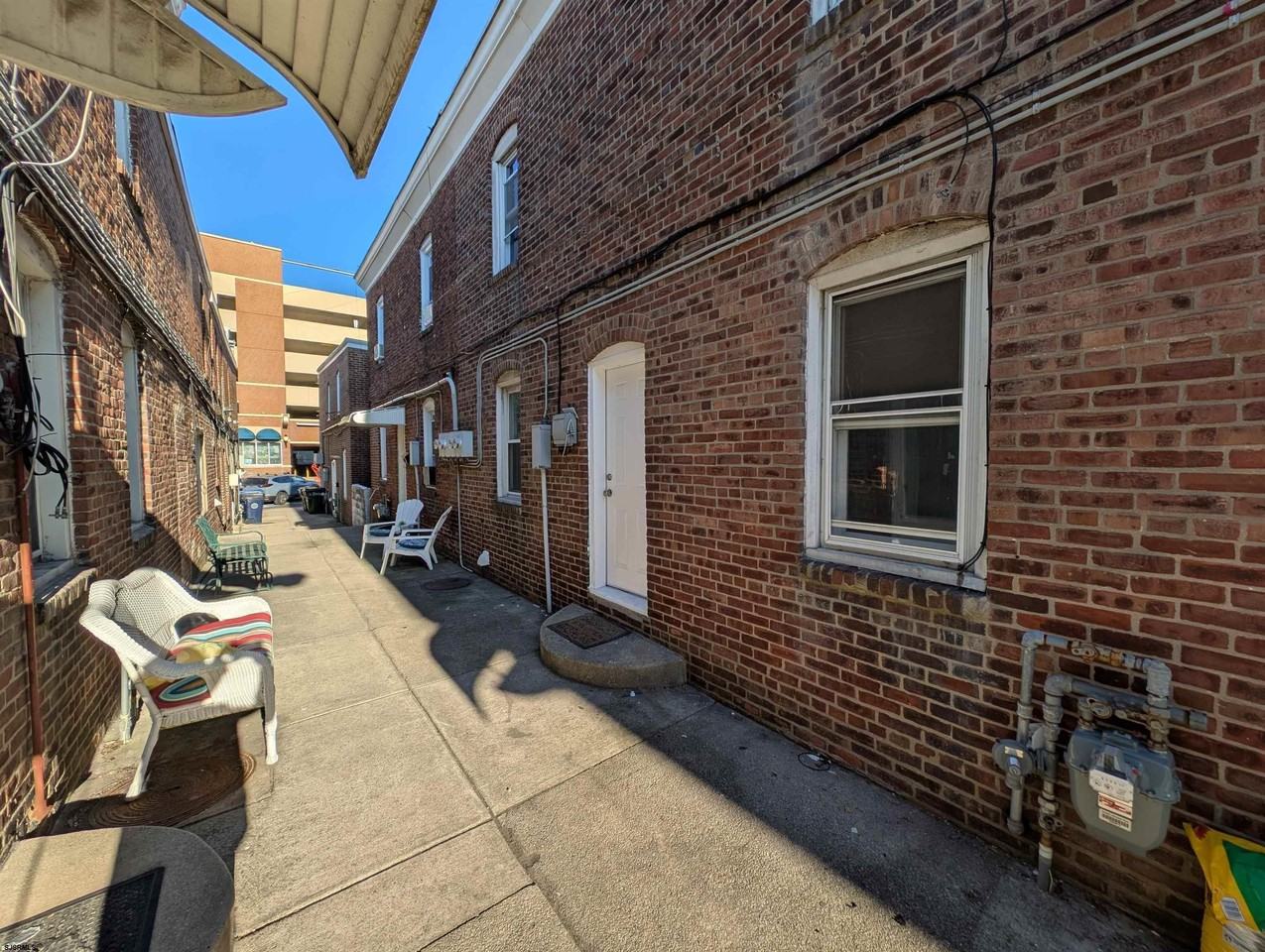 4 Italy Ter - Photo 3 of 16