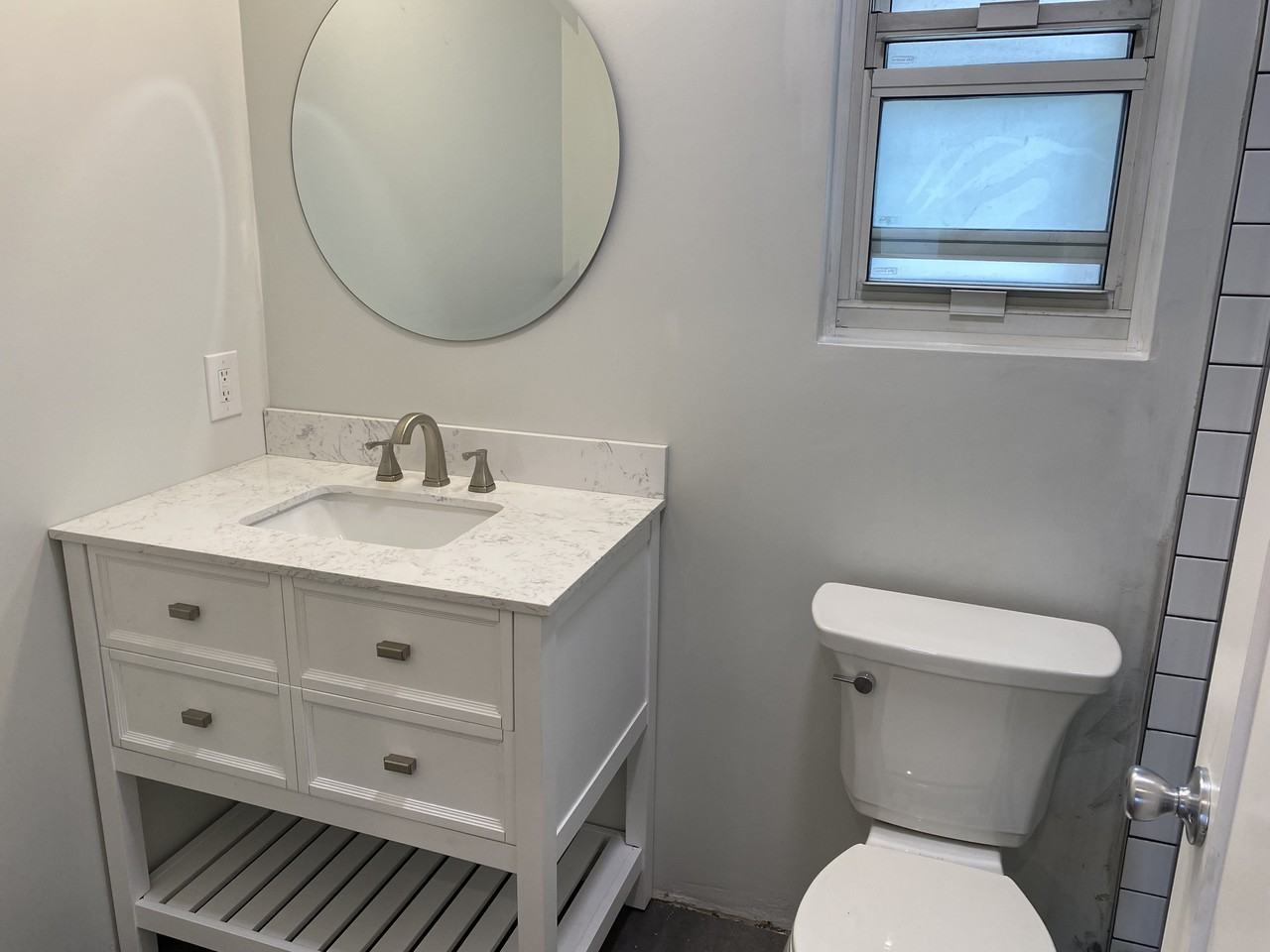 Columbia St #1 - Photo 7 of 19