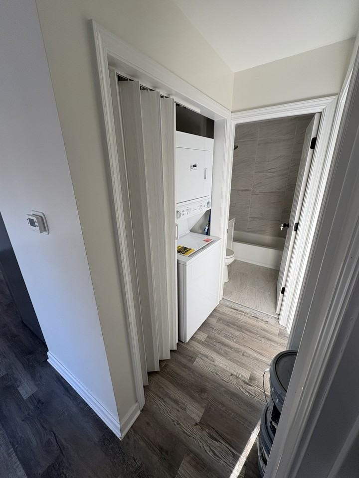 1849 Central Dr #NA - Photo 7 of 7