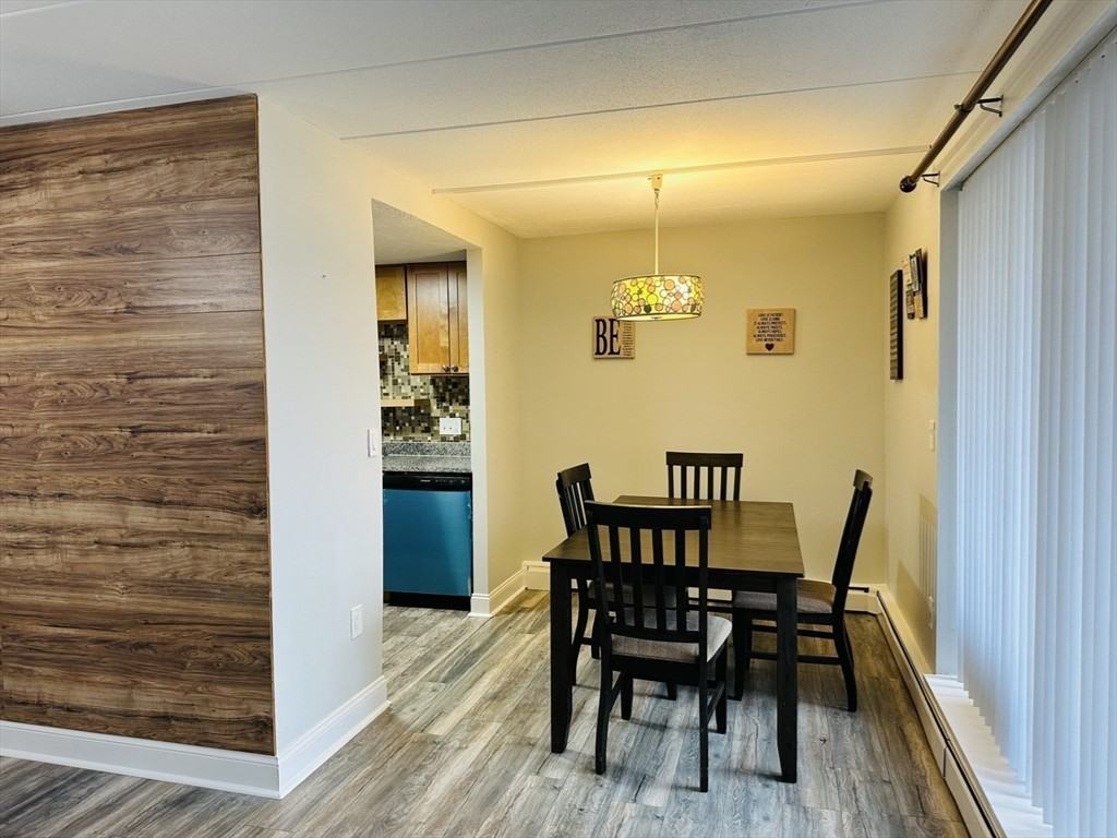 267 Lake St #3 - Photo 4 of 14