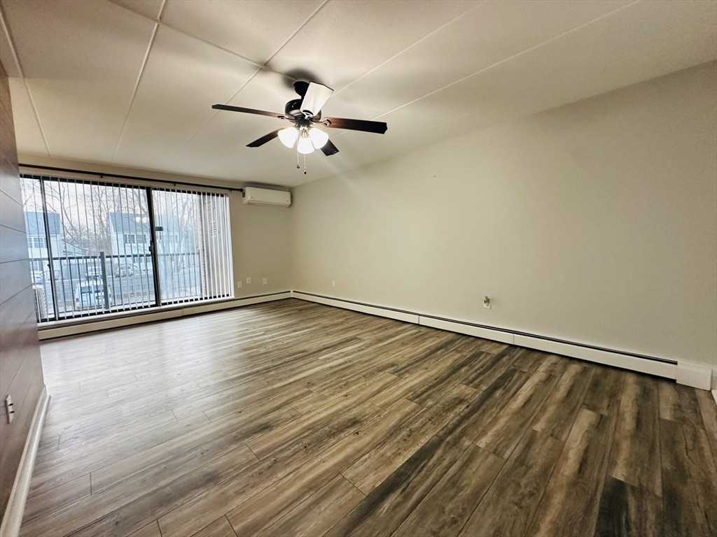 267 Lake St #3 - Photo 7 of 14