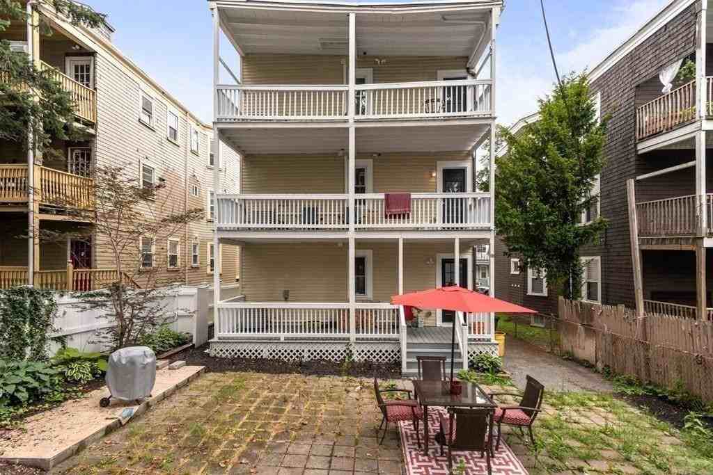 389 Centre St #1 - Photo 6 of 7