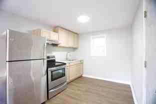 424 Park Ave #C - Photo 1 of 1