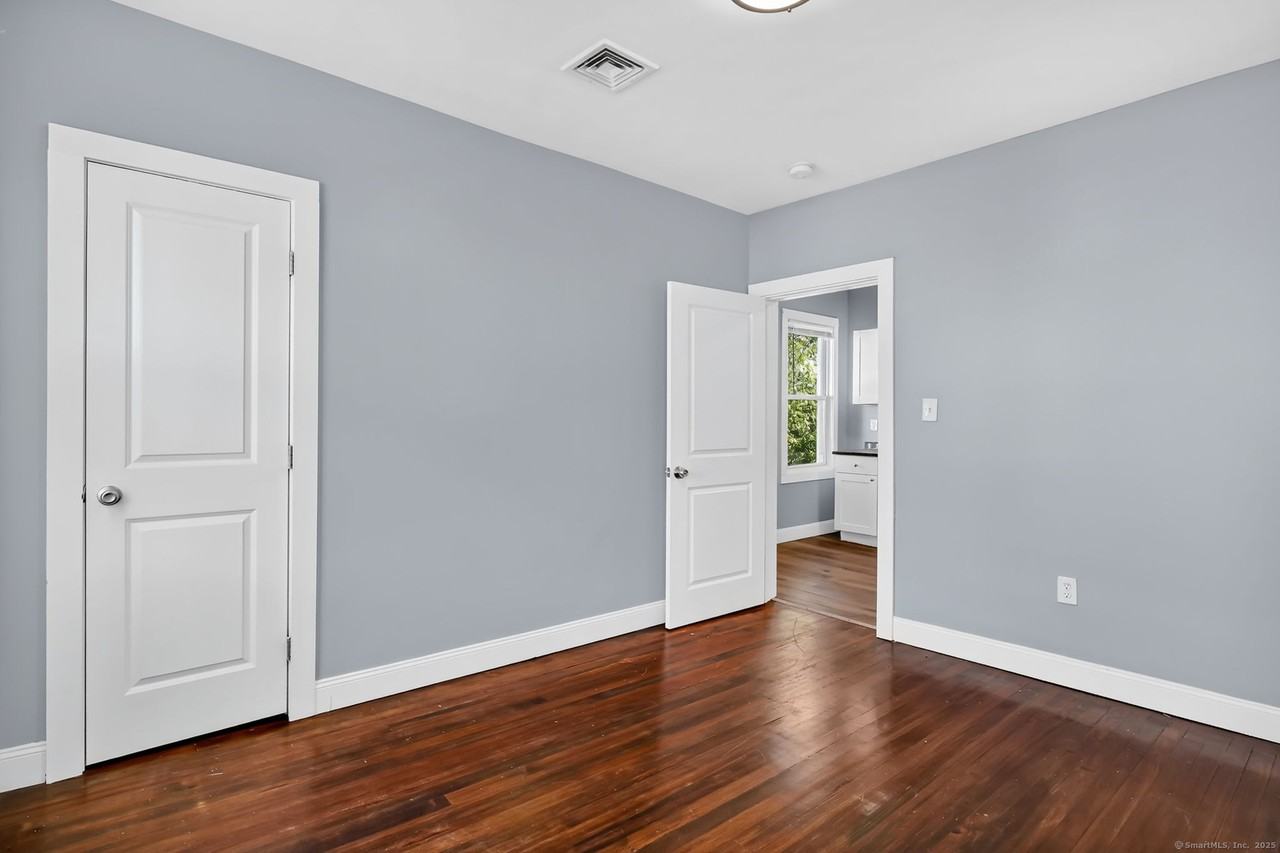 14 Belden St #1 - Photo 7 of 15