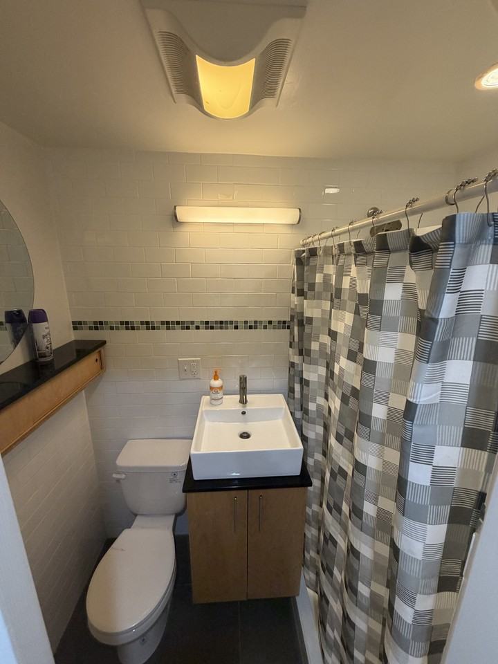 2002 Marble St #1 - Photo 6 of 9