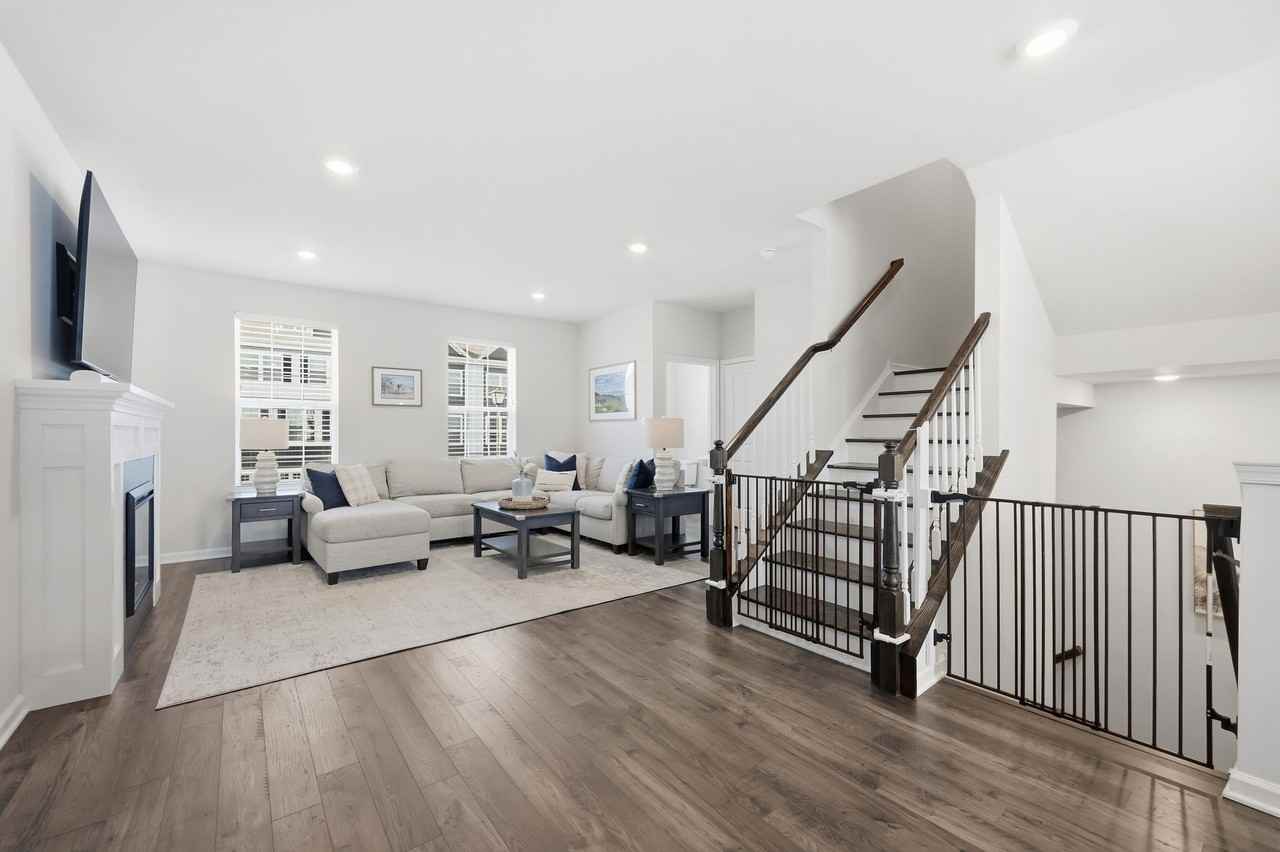 19 Autumn Park Ct - Photo 3 of 31