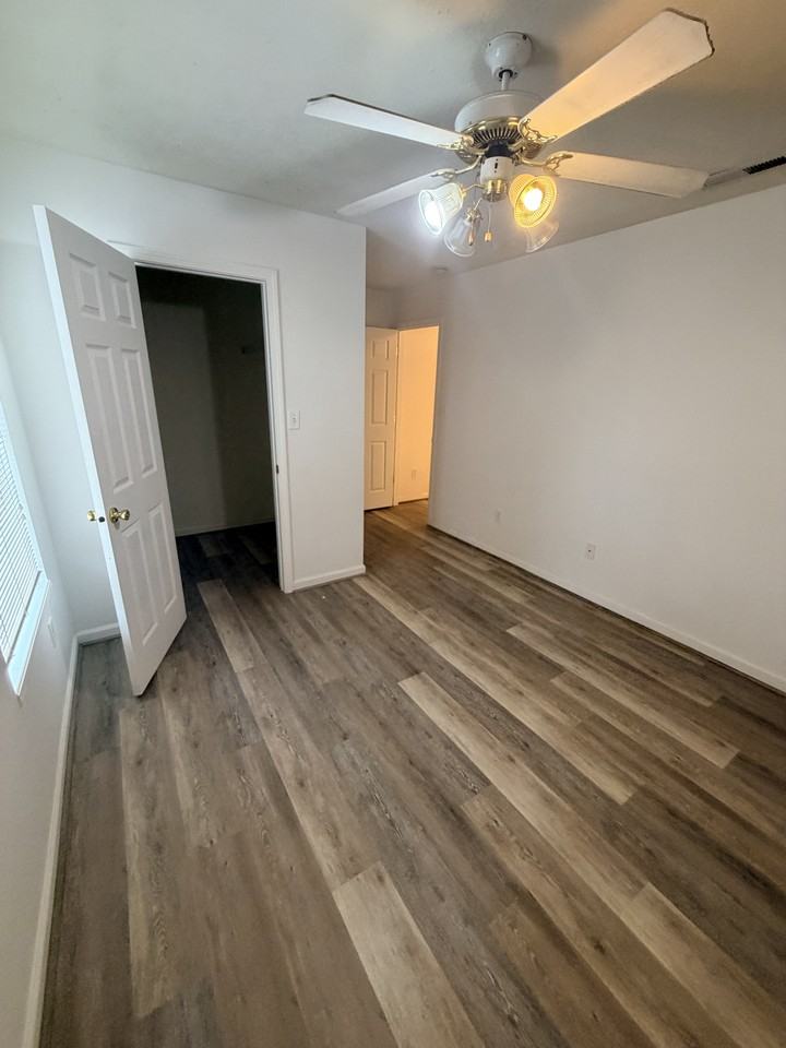 4761 Kelvington Dr #NA - Photo 3 of 16