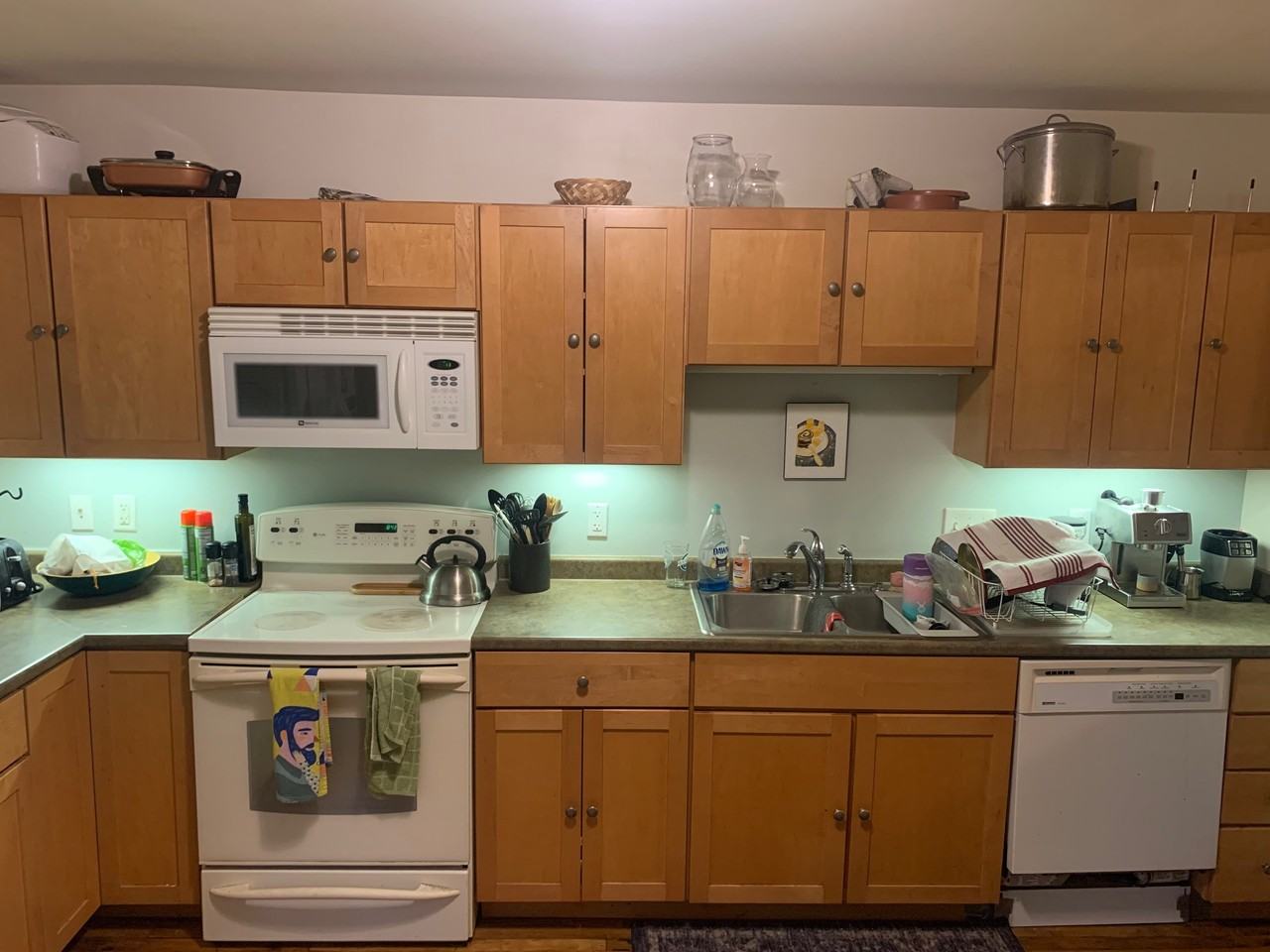 1016 Iglehart Ave - Photo 4 of 27