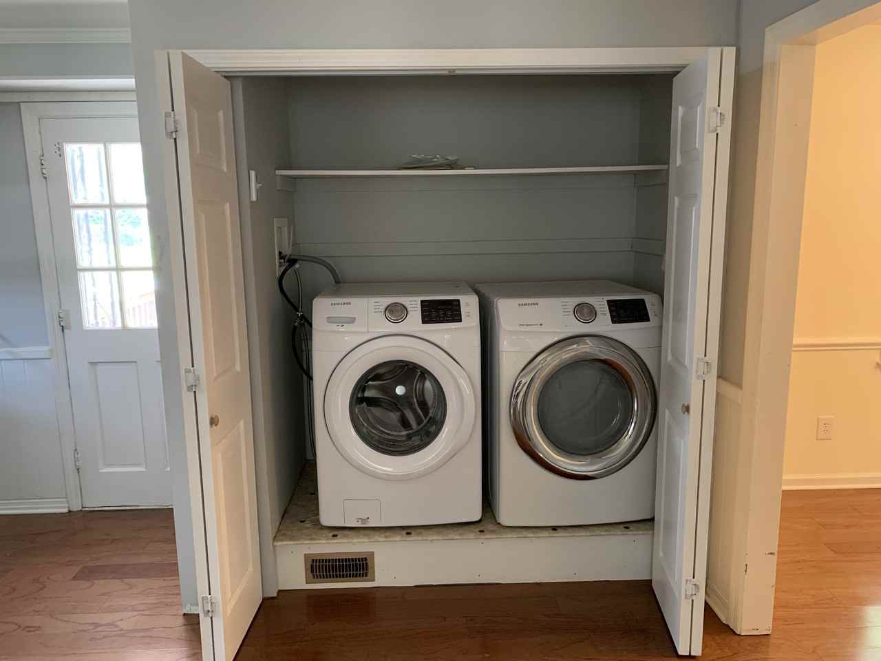 207 Mcleod Dr #NA - Photo 5 of 19