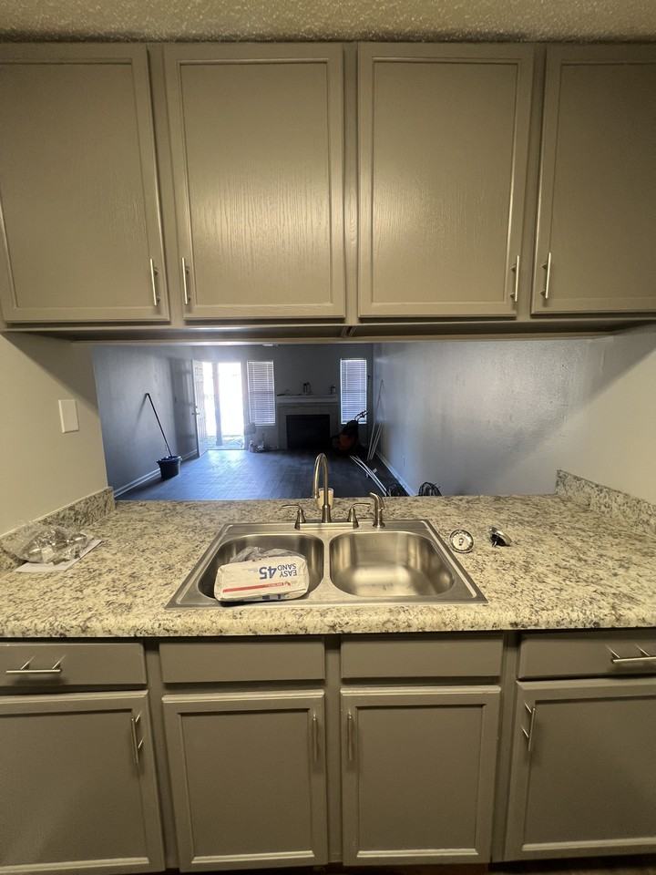 1942 Baywind Ct #1942 - Photo 3 of 13