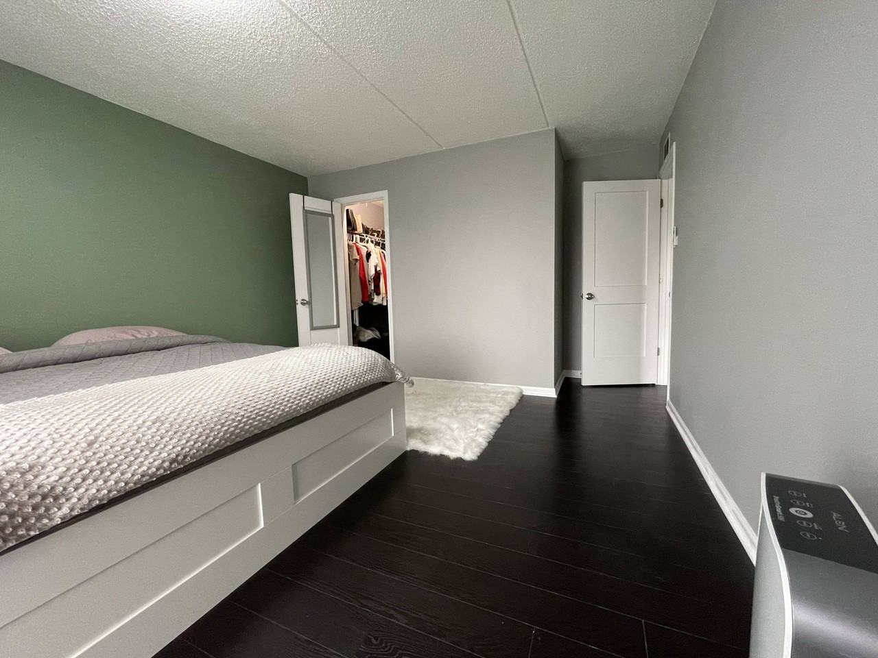 500 Redondo Dr #406 - Photo 2 of 26