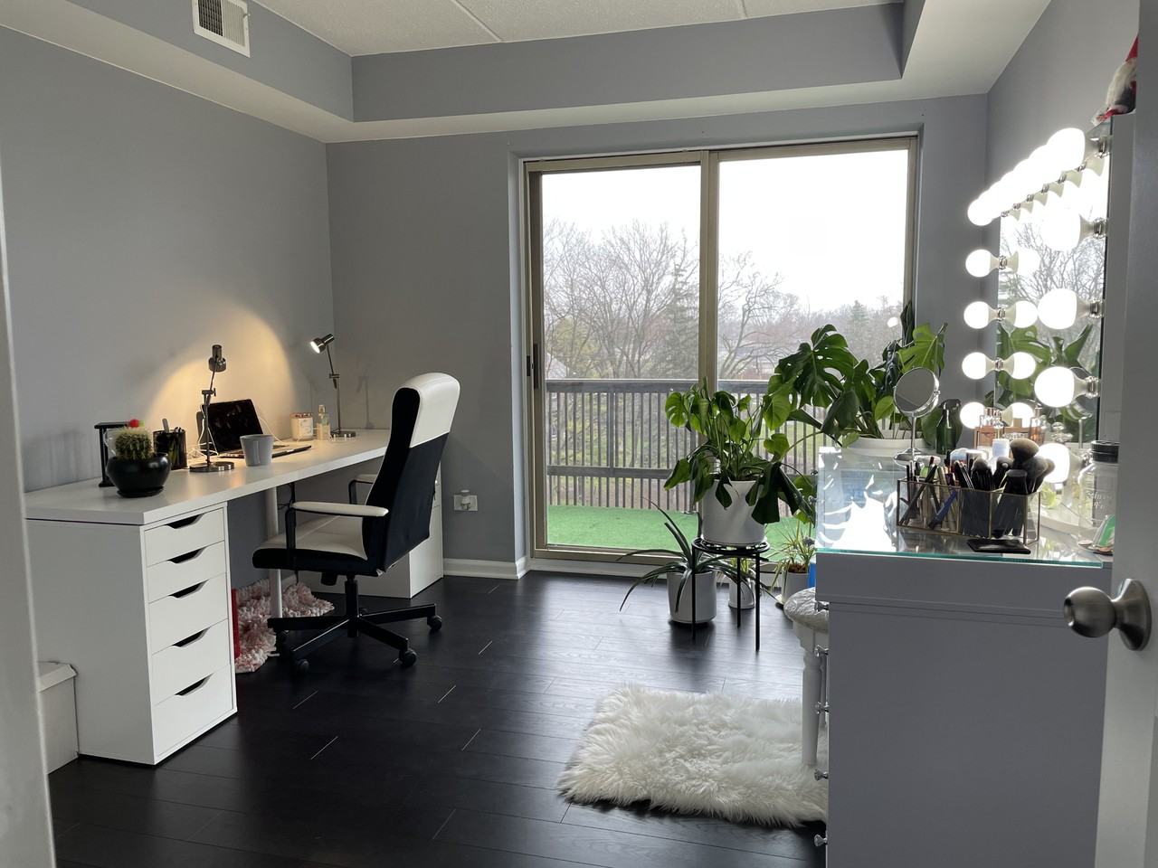 500 Redondo Dr #406 - Photo 7 of 26