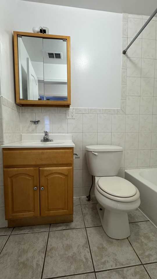 192 Randolph Ave #2 - Photo 5 of 21