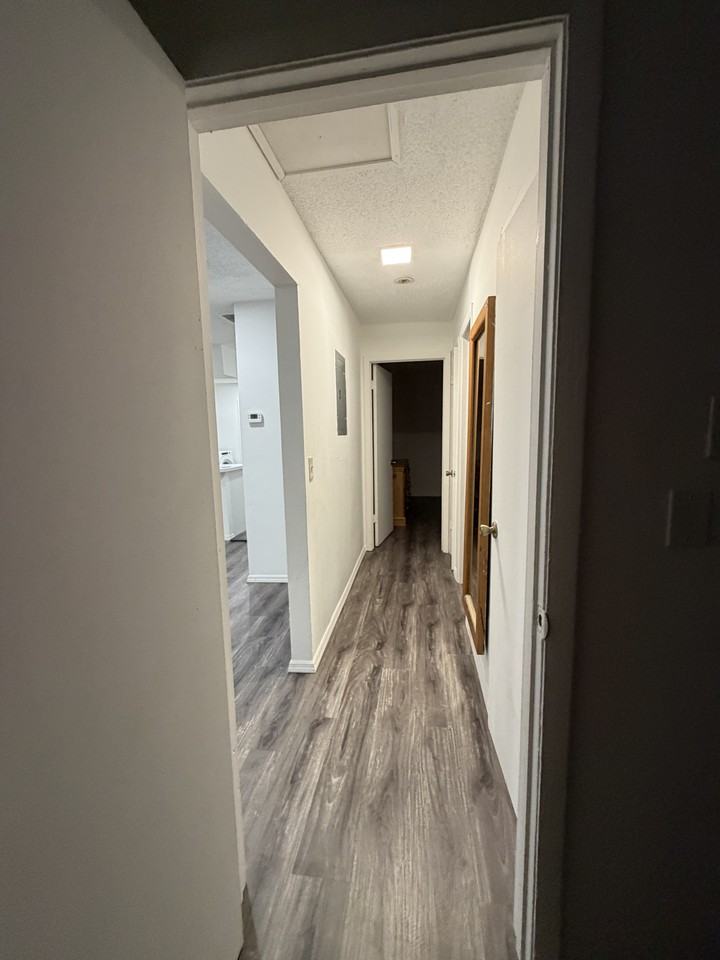 1801 Caralee Blvd #3 - Photo 3 of 11