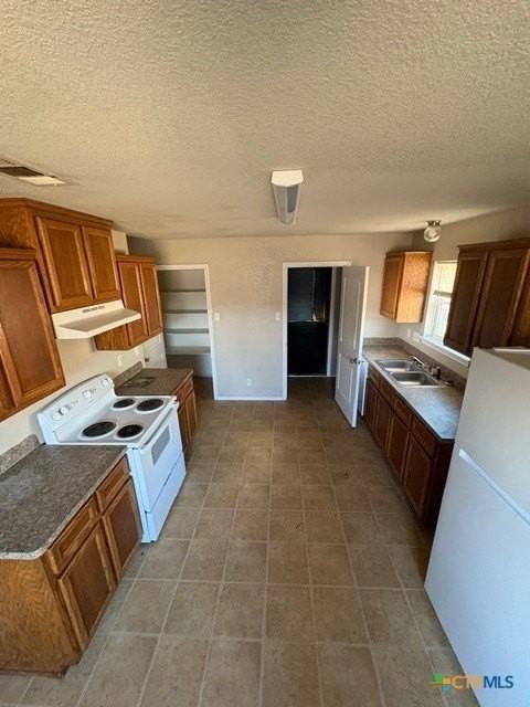 3800 Ida Dr - Photo 4 of 12