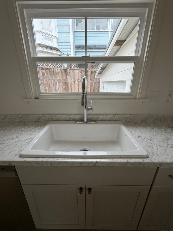 900 Main St #NA - Photo 3 of 11