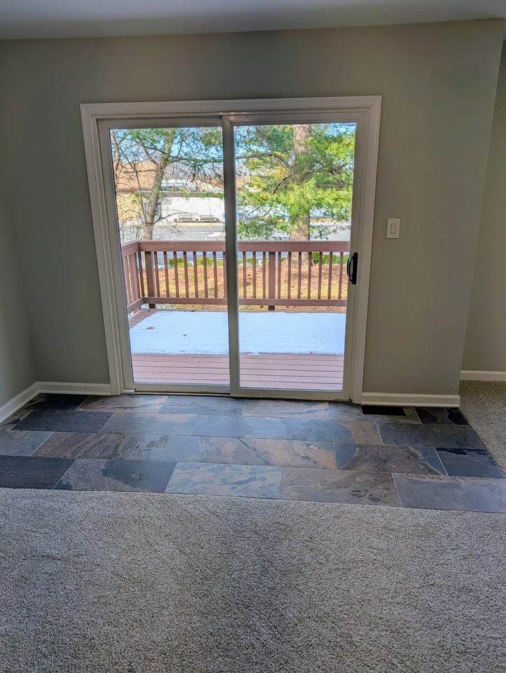 105 Devonshire Ct #105 - Photo 6 of 21