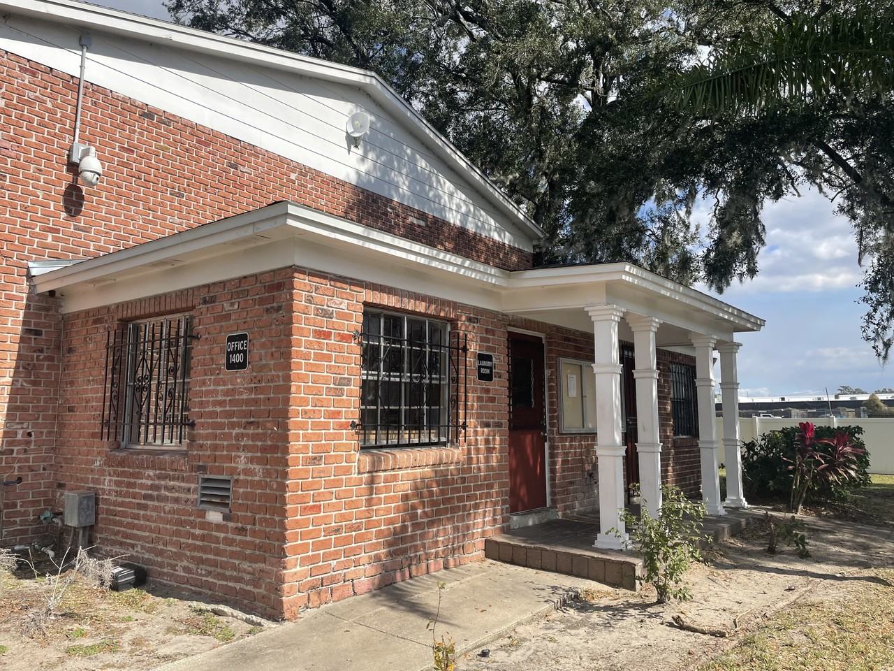 1456 Holden Ave #D - Photo 6 of 7