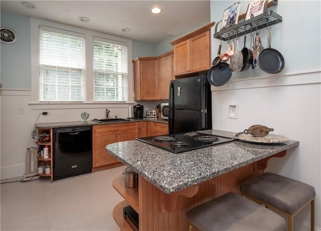 1 Pell St - Photo 5 of 25