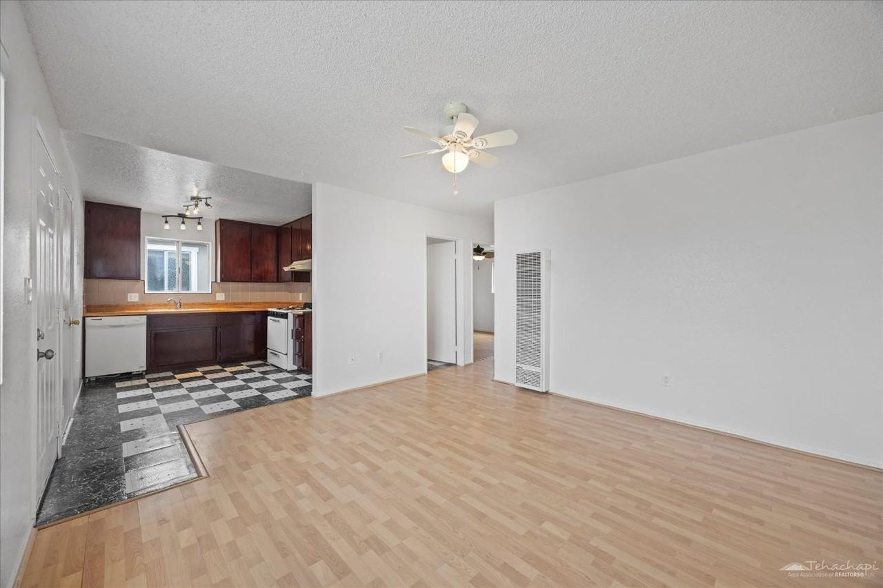 1144 Miller Ln - Photo 7 of 19