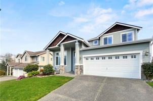 featured image of 18345 Mount Townsend Dr Ne #NA