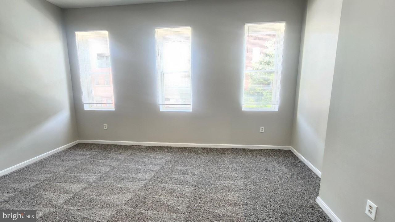 1918 Mcculloh St Apt 2 #2 - Photo 5 of 12