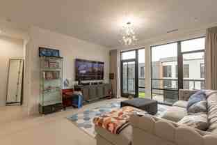 1701 W Webster Ave #702 - Photo 1 of 1