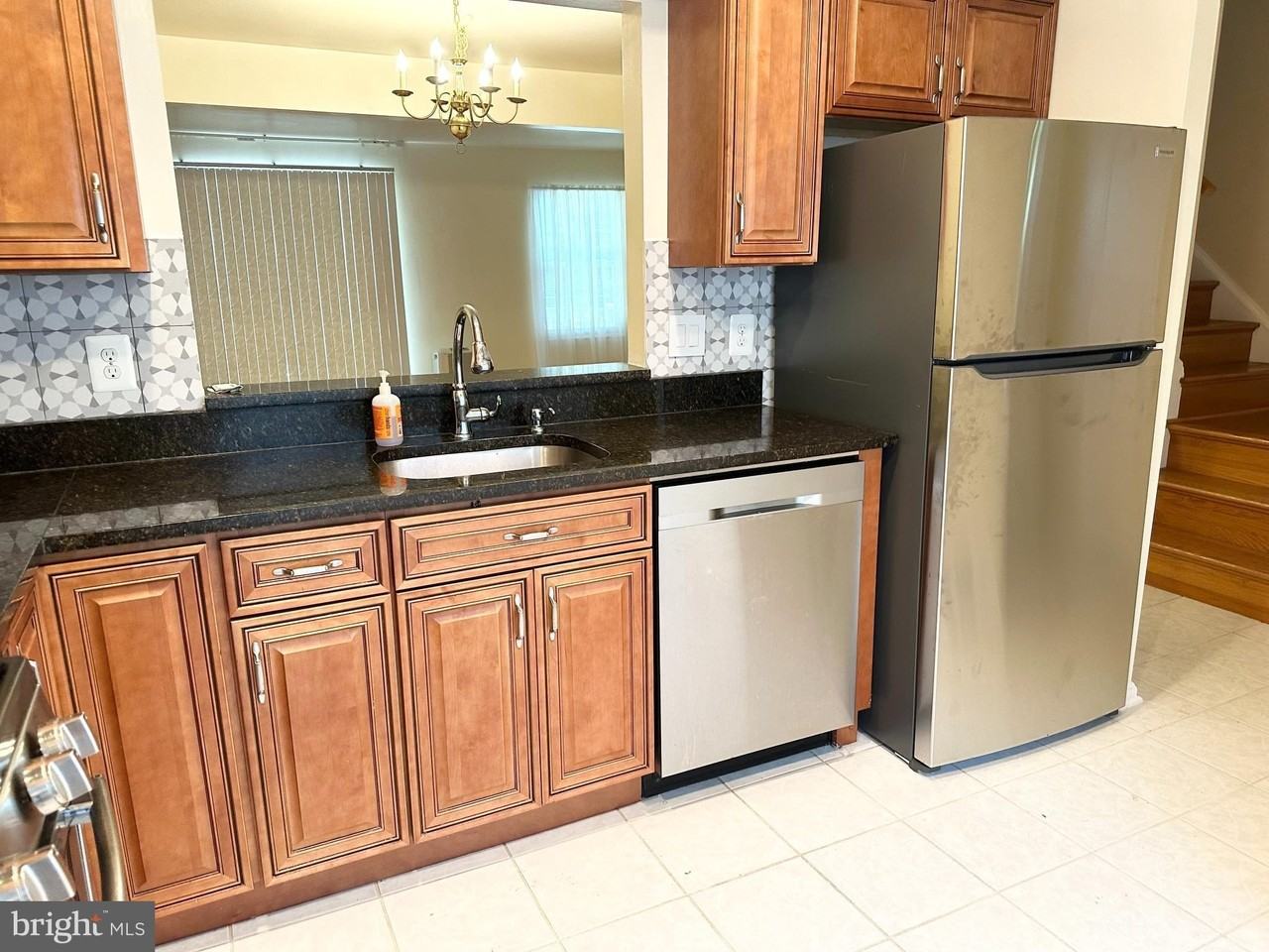 18437 Mayapple Ct - Photo 3 of 17