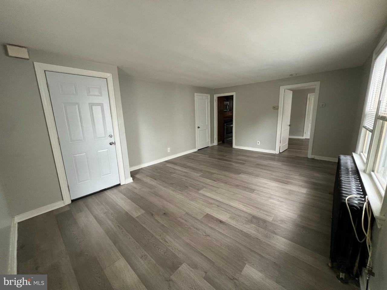 420 Cinnaminson Ave Unit 3 #3 - Photo 4 of 10