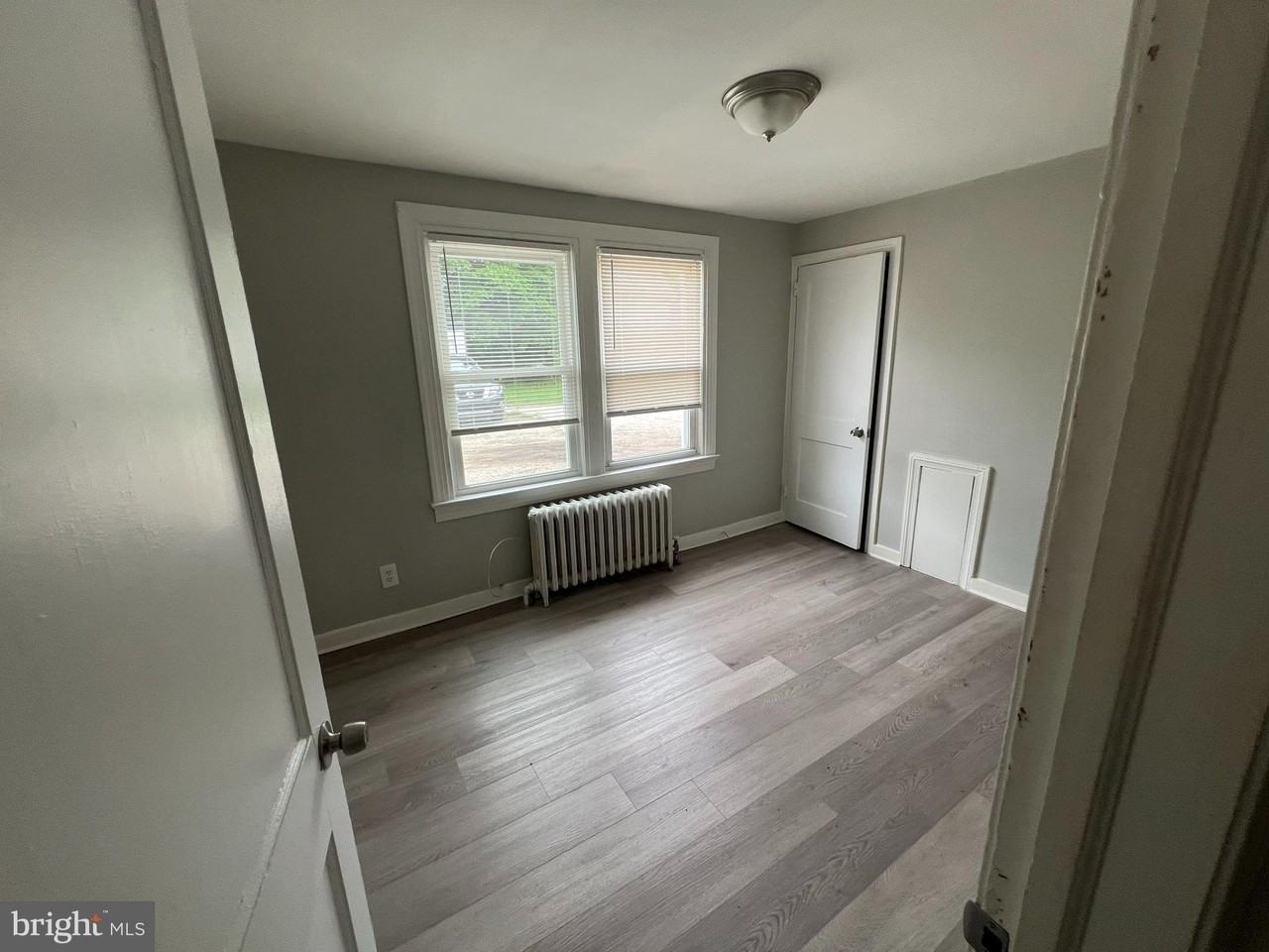 420 Cinnaminson Ave Unit 3 #3 - Photo 7 of 10