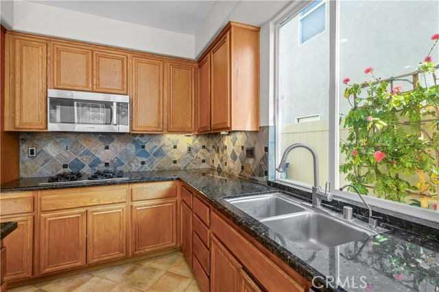 5356 Charlotta Dr - Photo 2 of 8